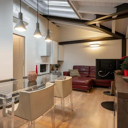 Elegant Piavevenezia Outlet