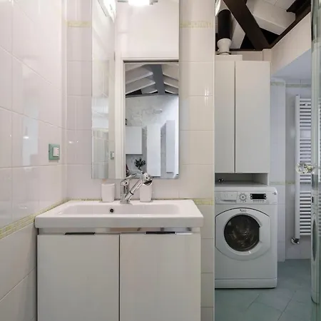 Апартаменты Elegant Piavevenezia Outlet Новента-ди-Пьяве