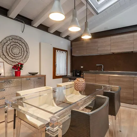 Elegant Piavevenezia Outlet Апартаменты Новента-ди-Пьяве